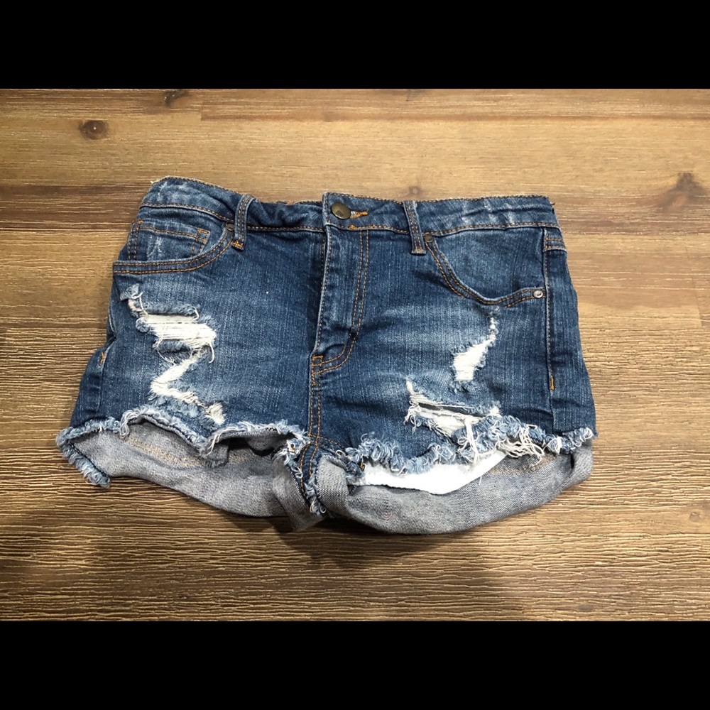 Jean short shorts